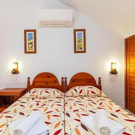 Duplex En Americas 3014 ארונה